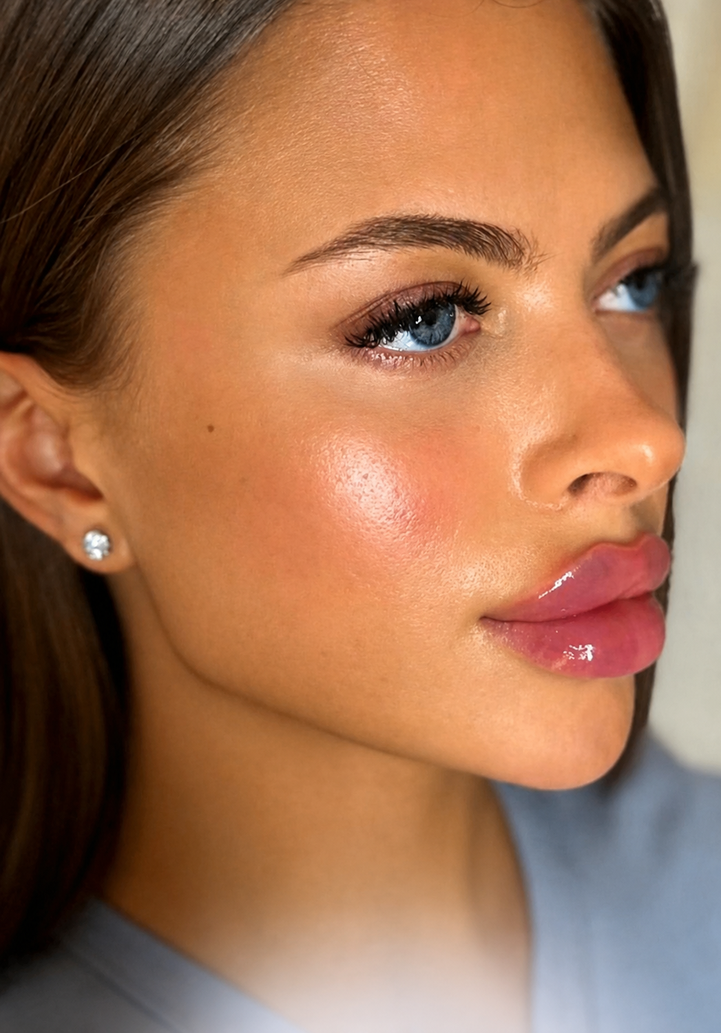 Jawline filler enhancing facial contours for a defined look, showcasing a natural glow and smooth skin.